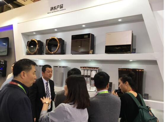 云顶4008游戏官网净水机亮相2017年AWE 深耕健康用水领域1